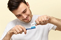 Зубной порошок или паста? Отвечает тюменский стоматолог