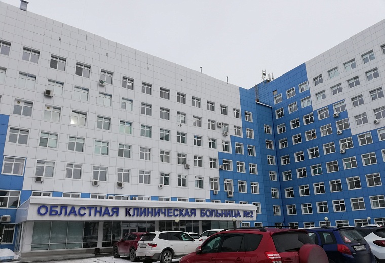 Из окна ОКБ №2 в Тюмени выпрыгнул пациент: комментарий департамента здравоохранения