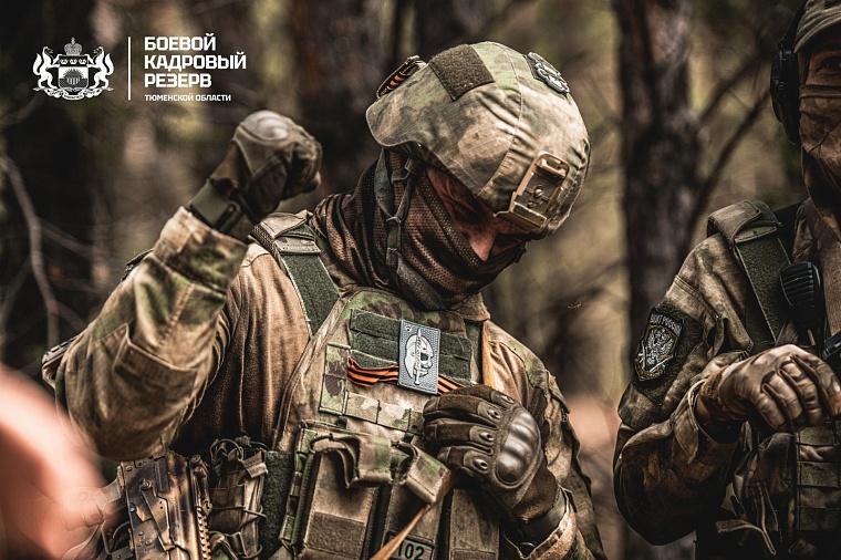 История девушки с позывным Пиранья вдохновила тюменку написать песню "Волонтеры России"