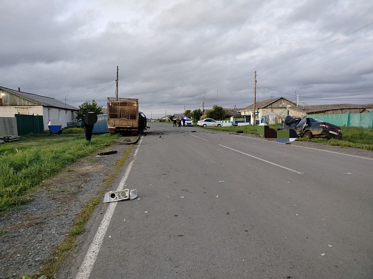 В Тюменской области в ДТП погибла 24-летняя девушка