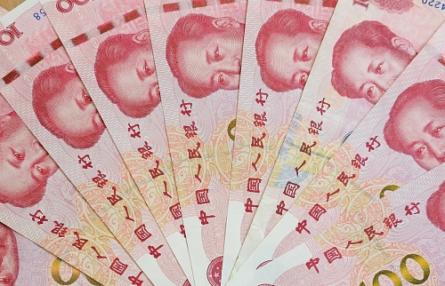 В 23 раза выросли вклады тюменцев в юанях