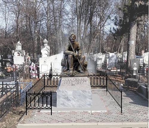 В Тобольске установят памятник Михаилу Знаменскому и обновят место его захоронения