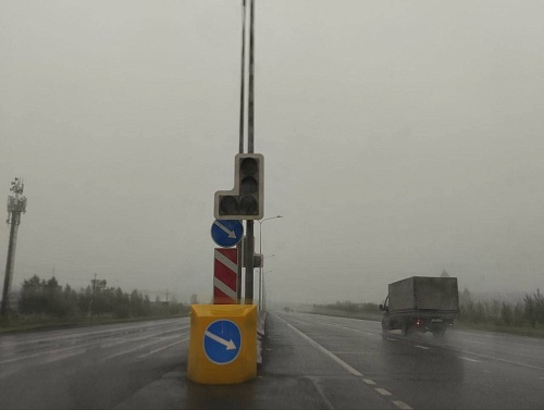 На Обходе Тюмени произошло аварийное отключение светофора