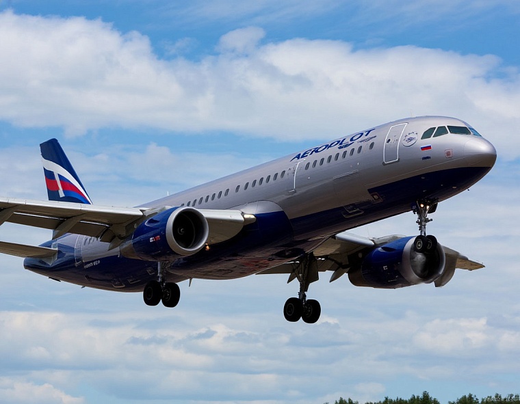 "Аэрофлот" отменил десятки рейсов