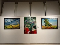 Работы тюменских художников представлены на выставке "Большой Урал XIII" в Екатеринбурге