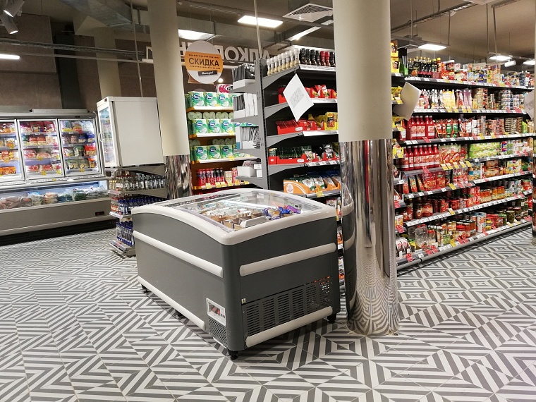 Тюменцам объяснили, почему продукты в магазинах теряют в весе, но не в цене