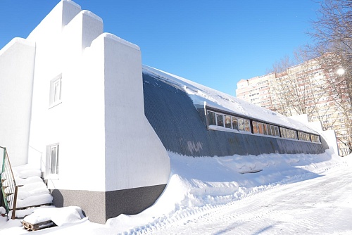 У обновленного спорткомплекса на улице Союзной в Тюмени поставят уличные тренажеры