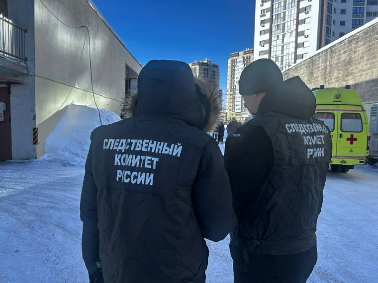 СК расследует уголовное дело по факту гибели тюменца в гараже