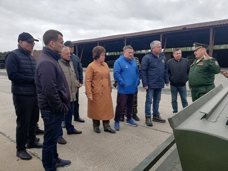 Кузница военных кадров: депутаты Тюменской городской думы оценили подготовку в ТВВИКУ