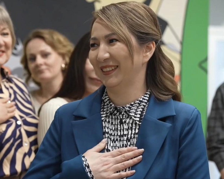 Участнице "Боевого кадрового резерва" предложили новый образ