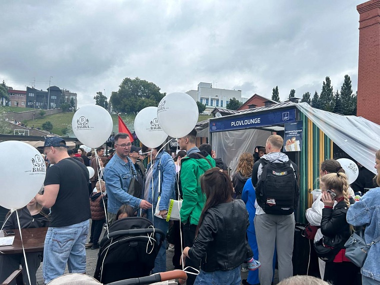 Устрицы, шашлыки и выпечка: как проходит гастрофестиваль в Тюмени