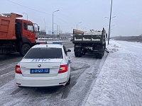 Тюменские автоинспекторы задержали водителя КамАЗа, не оплатившего 29 штрафов