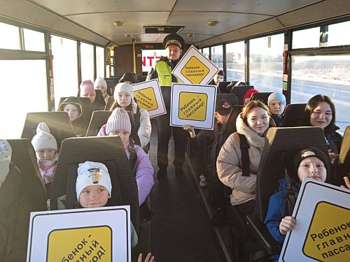 В Тюмени автоинспекторы активизируют профилактическую работу со школьниками