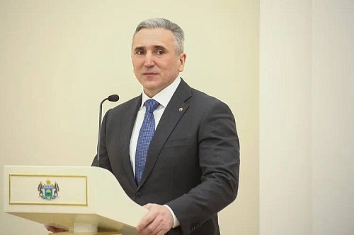 Губернатор Александр Моор вручил государственные и региональные награды