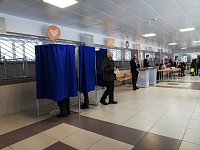 В Тюменской области открылись избирательные участки для голосования на выборах президента РФ