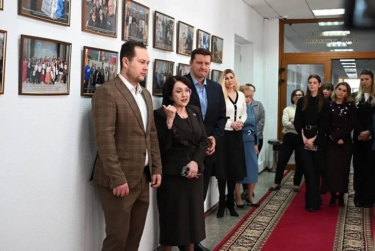 В областной думе открылась фотовыставка «Наш вклад в Победу»