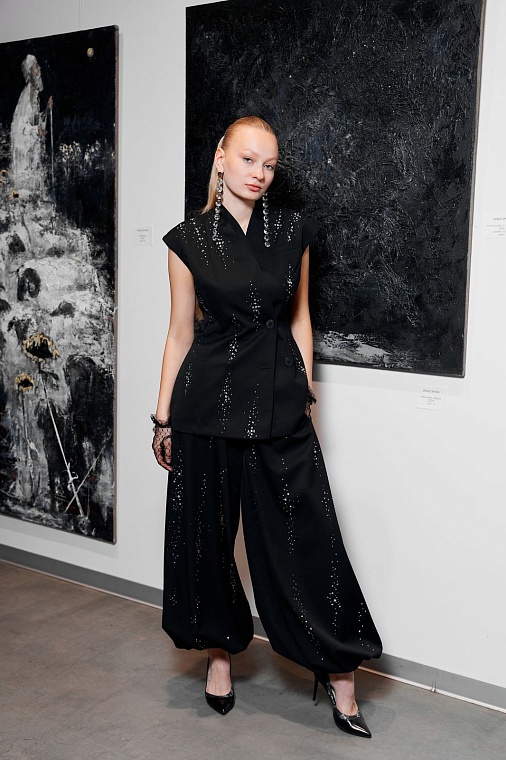 Выпускной 2025: что надеть на главный праздник школьников