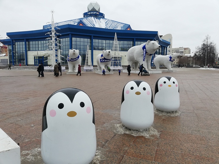 Стало известно, по каким маршрутам проедут белые мишки в Тюмени и Тобольске