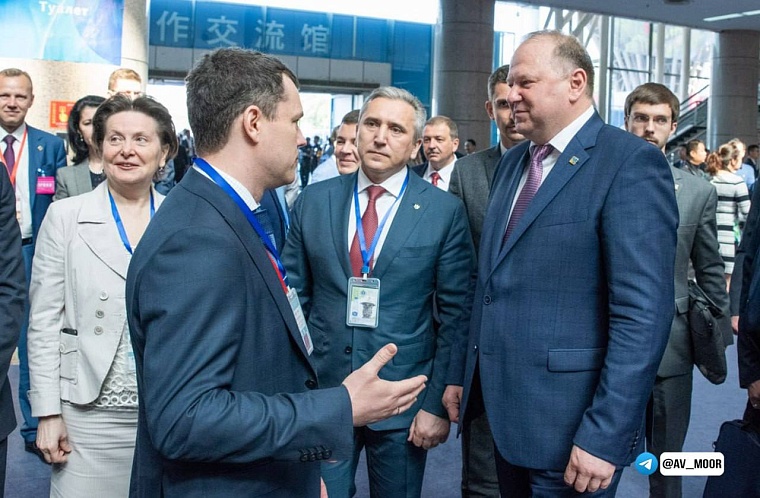 Александр Моор: Впереди у Уральского федерального округа - большое будущее