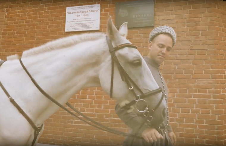 В Тюмени сняли серию сказок о старинных зданиях