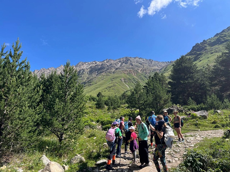 Вот они, современные искатели приключений)