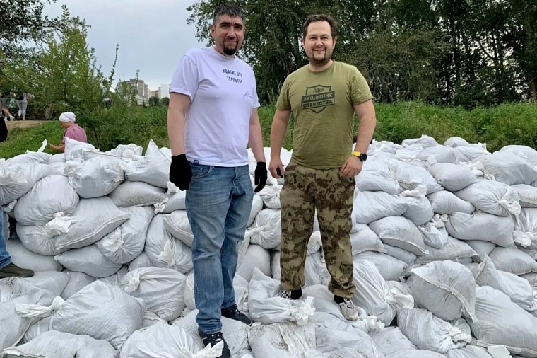 Волонтеры облдумы вышли на защиту Тюмени от паводка