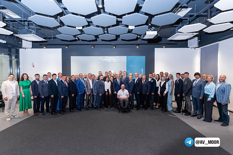 Александр Моор рассказал участникам «Боевого кадрового резерва» об управленческой культуре Тюменской области