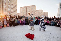 Все на лёд! В Тюменской слободе открыли большой бесплатный каток