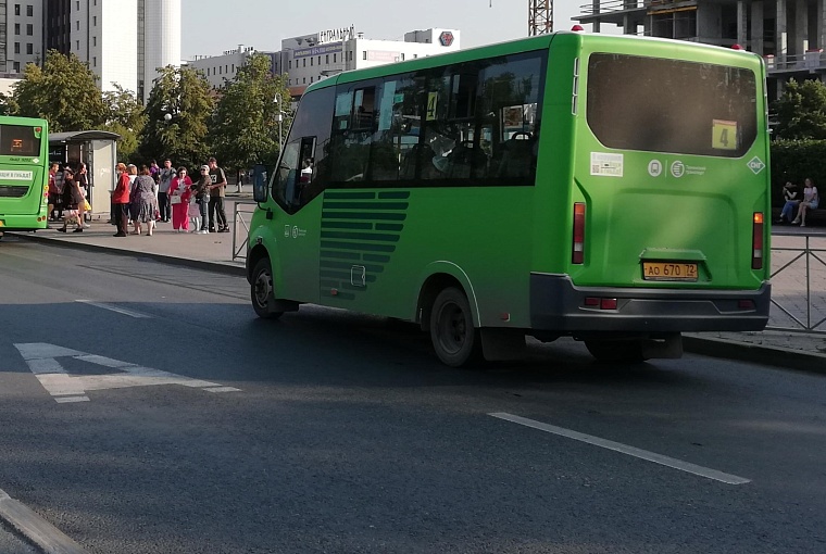 В районе МЖК в Тюмени четыре маршрутки изменят схему движения на две недели