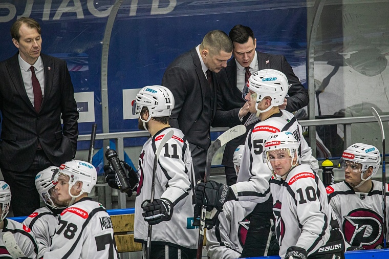 Тюменский ХК «Рубин» проведет первые домашние матчи с новым главным тренером