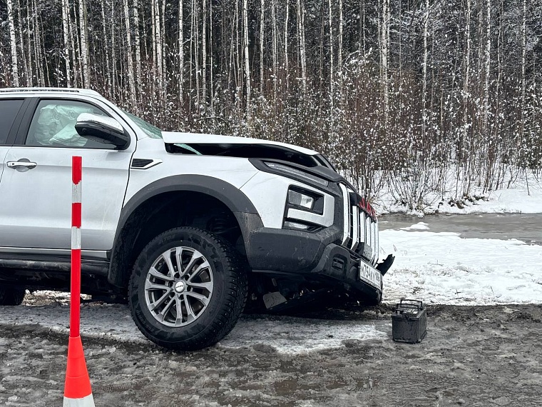 Семья из Югры сегодня разбилась в ДТП на трассе Тюмень - Ханты-Мансийск
