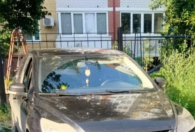 У тюменки арестовали автомобиль за 61 неоплаченный штраф