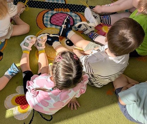 В Тюменской области предложили сделать график детсадов гибким и поддержать педагогов