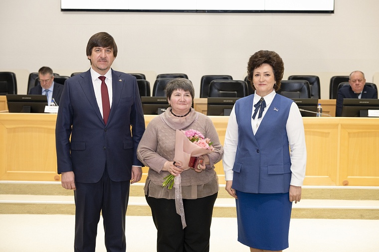 Депутаты Тюменской городской думы поощряют инициативных жителей