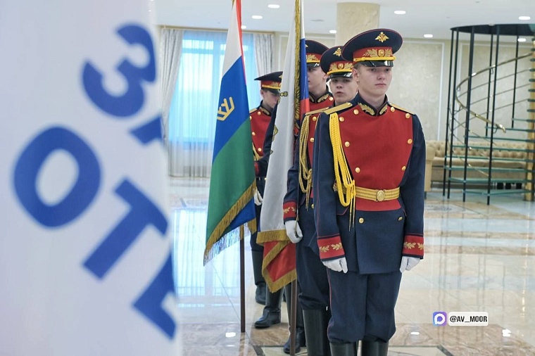 Александр Моор: Важно, чтобы семьи защитников не оставались один на один с трудностями