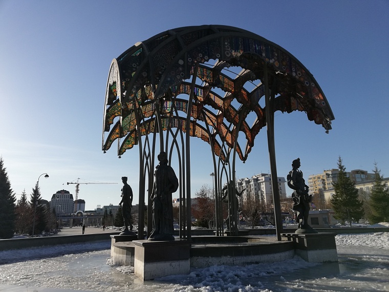 В Тюмени в ближайшую неделю прогнозируют сильный ветер и снегопад