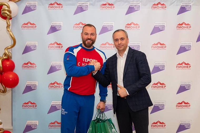 В Тюмень прибыл "Поезд героев"