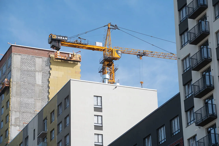 На совещании у Путина Тюменская область прозвучала в числе лидеров по вводу жилья