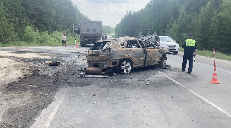 Стали известны подробности смертельной аварии на трассе под Тюменью