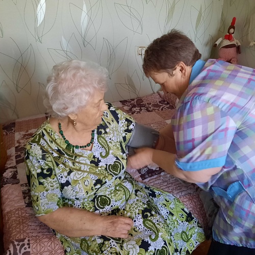 Тюменским пенсионерам предлагают отдохнуть в «санатории на дому»