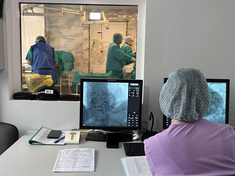 Ялуторовские врачи спасли роженицу и ее дочку