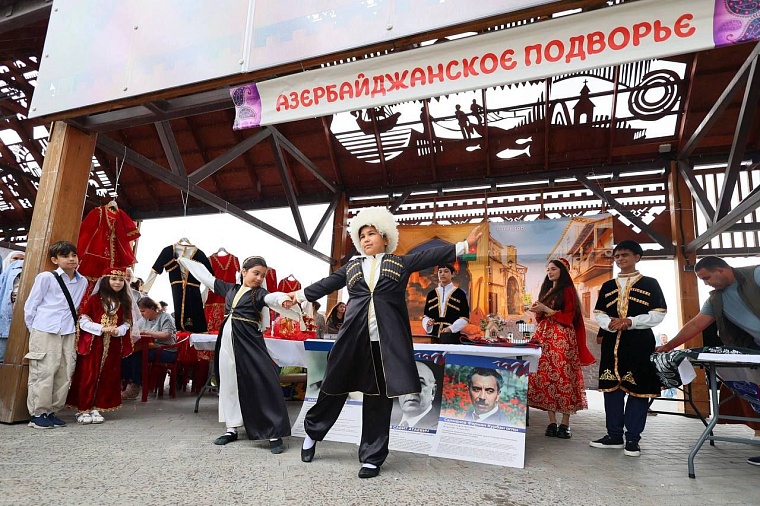 В Тобольске проходит традиционный фестиваль «Дружба народов»