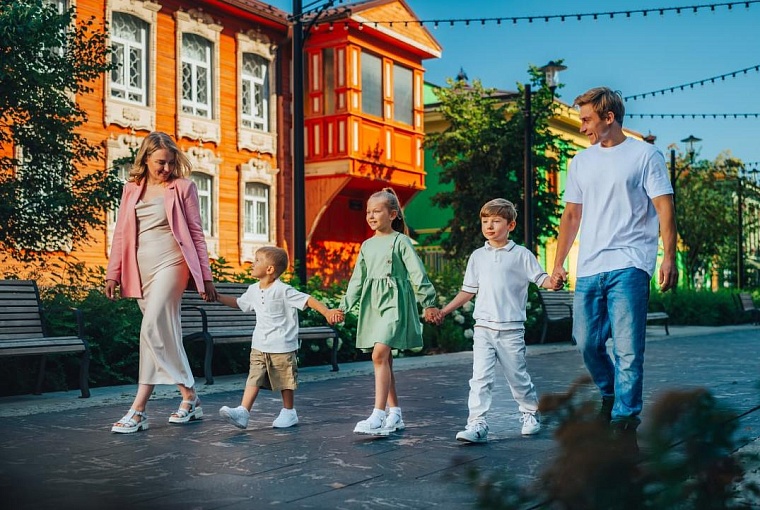 Александр Моор: Региональный материнский капитал - одна из востребованных мер поддержки