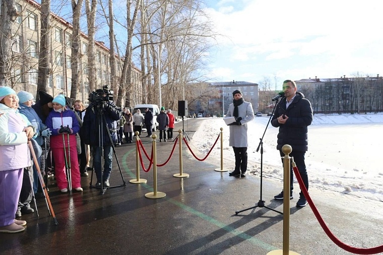 Депутаты городской думы принимают участие в благоустройстве Тюмени