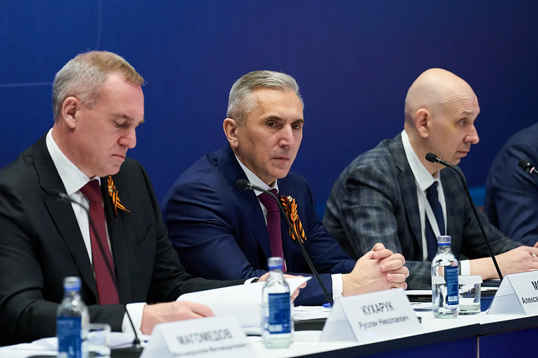 Александр Моор: Укрепление межнационального мира и согласия – одно из ключевых условий устойчивого развития страны