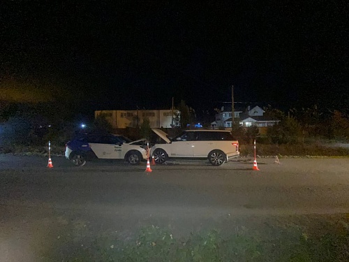 Под Тюменью четверо студентов попали в ДТП на каршеринговой машине