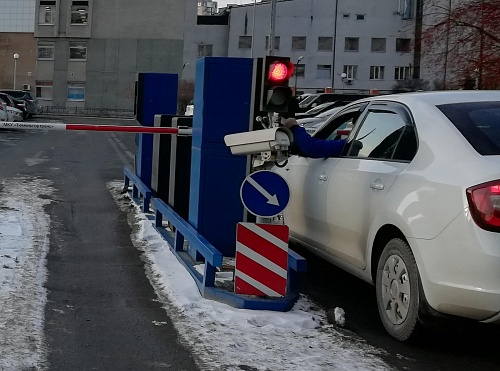 В Тюмени платные парковки перейдут на бесплатный режим