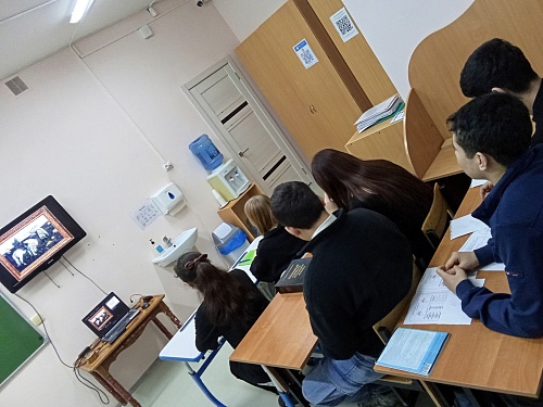 В тюменском центре «Этнос» обучают иностранных детей русскому языку