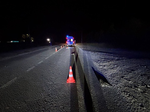 В Тобольске автомобиль насмерть сбил пешехода, водитель скрылся