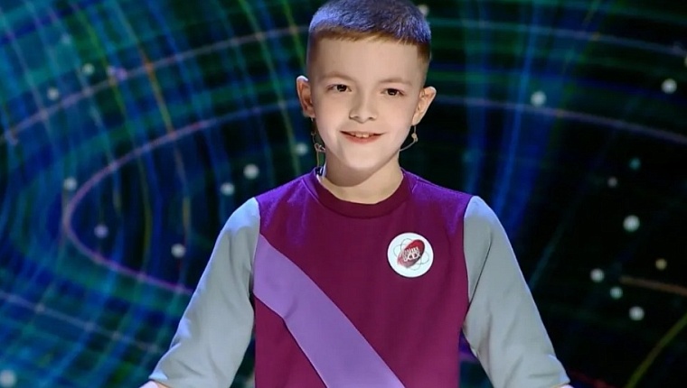 Ямальский школьник растрогал Тину Канделаки песней про кота